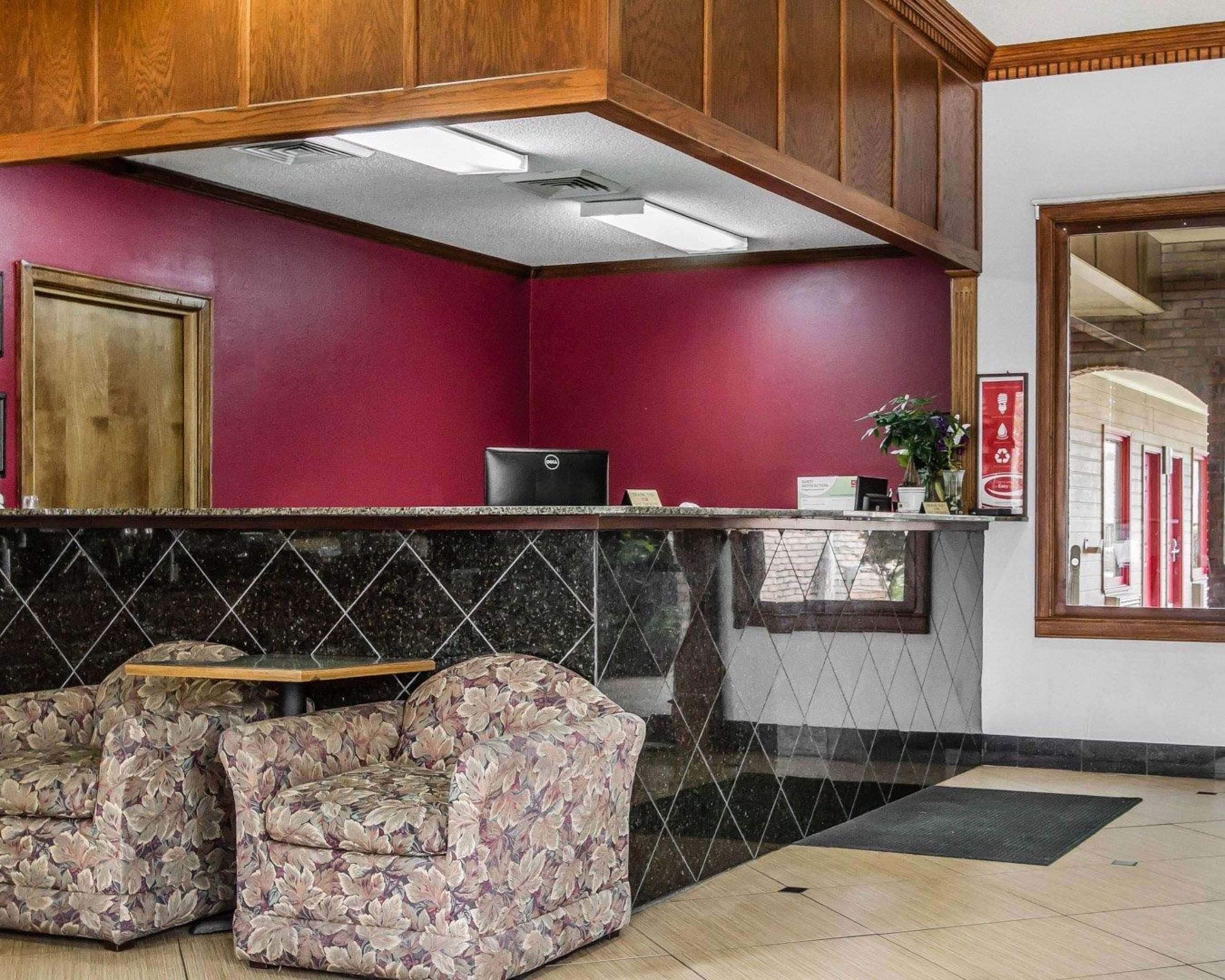 Econo Lodge Inn & Suites Enterprise Dış mekan fotoğraf