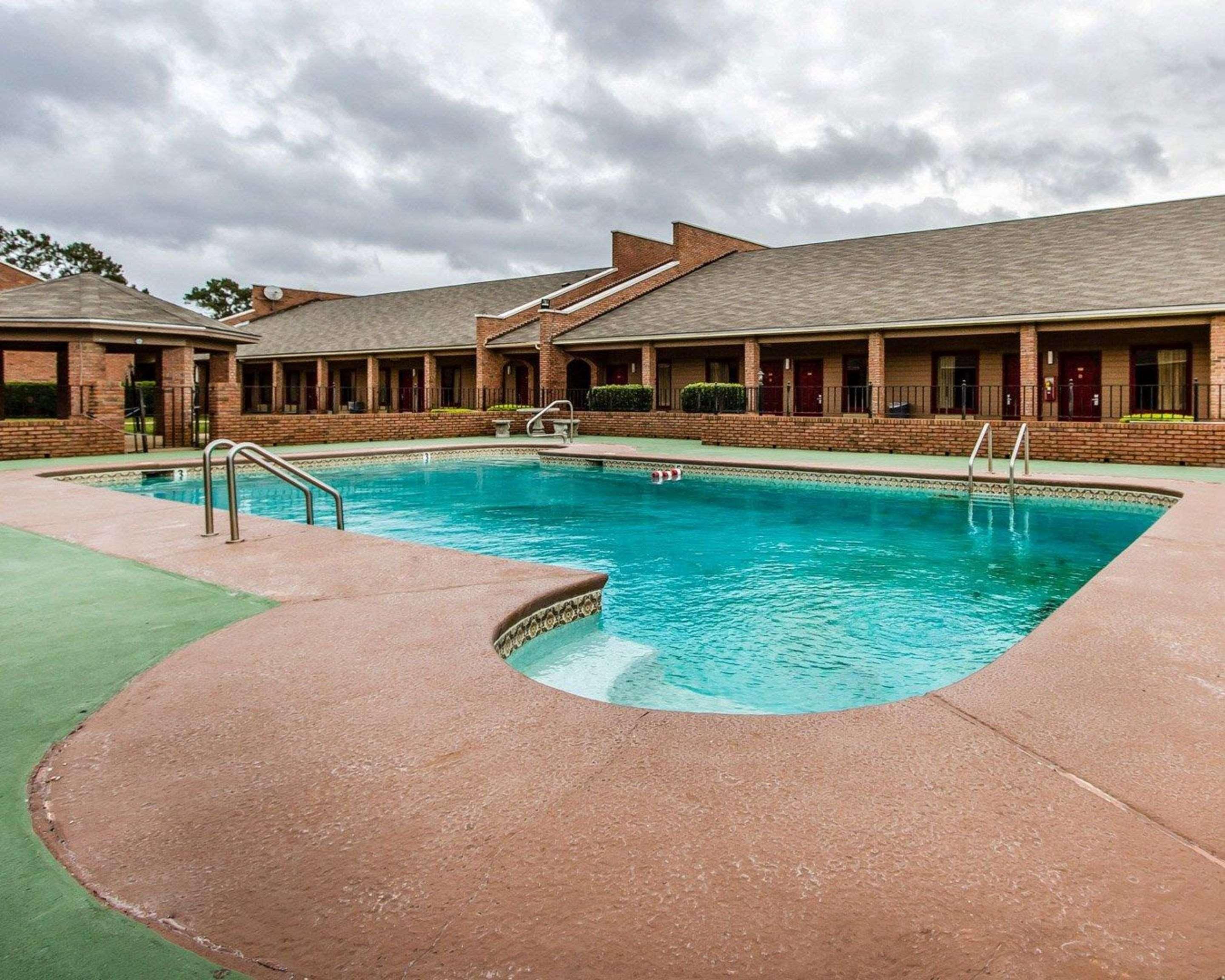 Econo Lodge Inn & Suites Enterprise Dış mekan fotoğraf