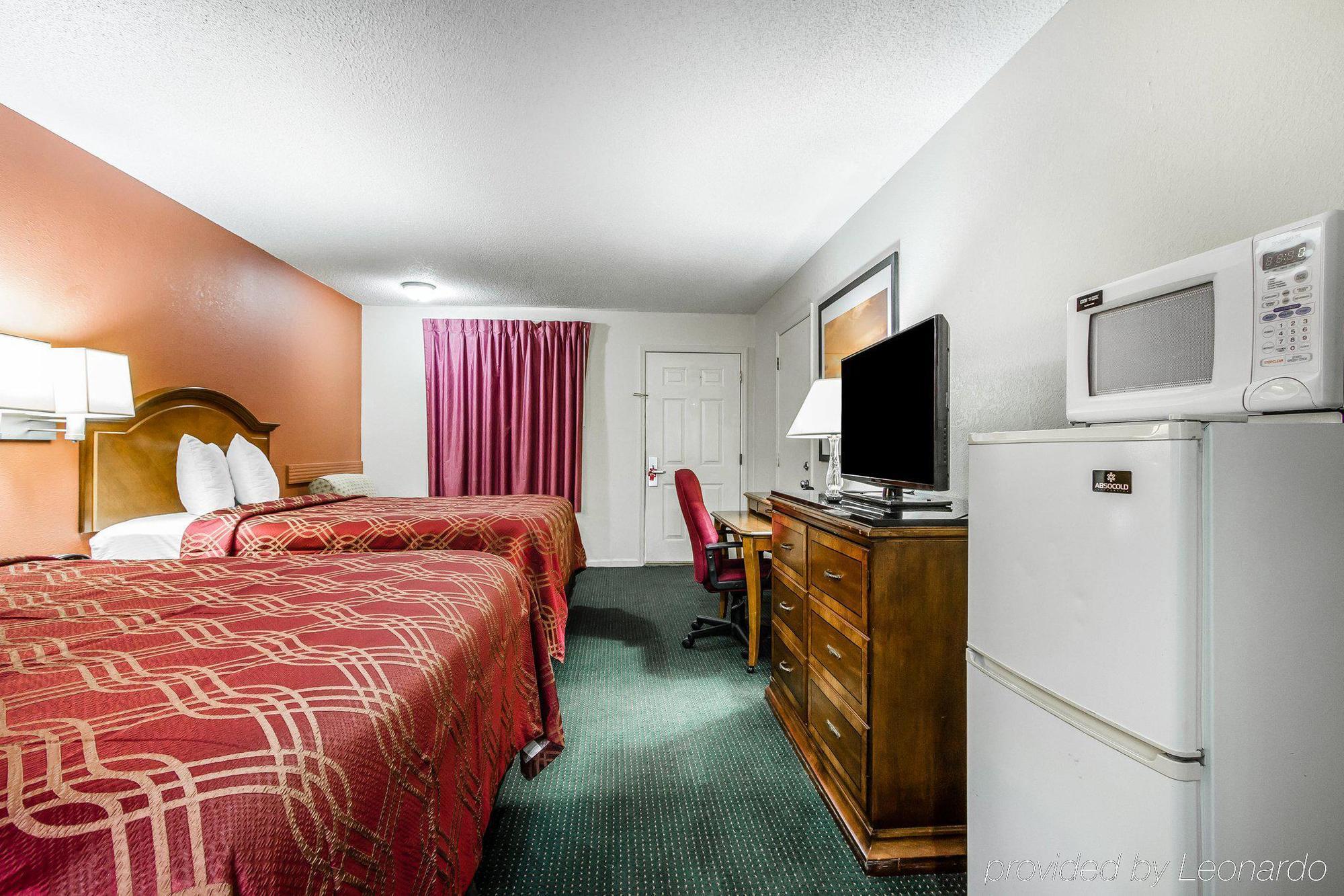 Econo Lodge Inn & Suites Enterprise Dış mekan fotoğraf